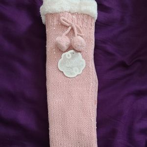 Fuzzy Babba Slipper Socks (New w/Tags)